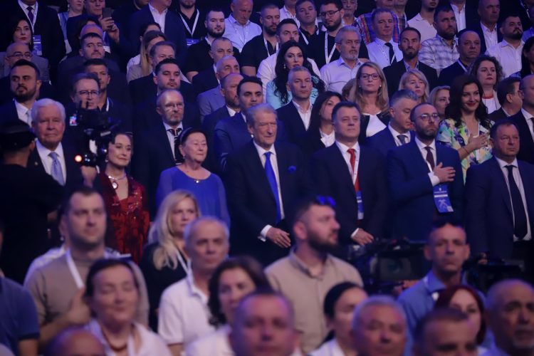 EMRAT/ Lista e plotë e kandidatëve për Këshillin e ri Kombëtar të Pd