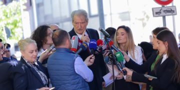 Berisha: Irena Gjoka ka marrë 3 pasaporta me mbiemra të ndryshëm