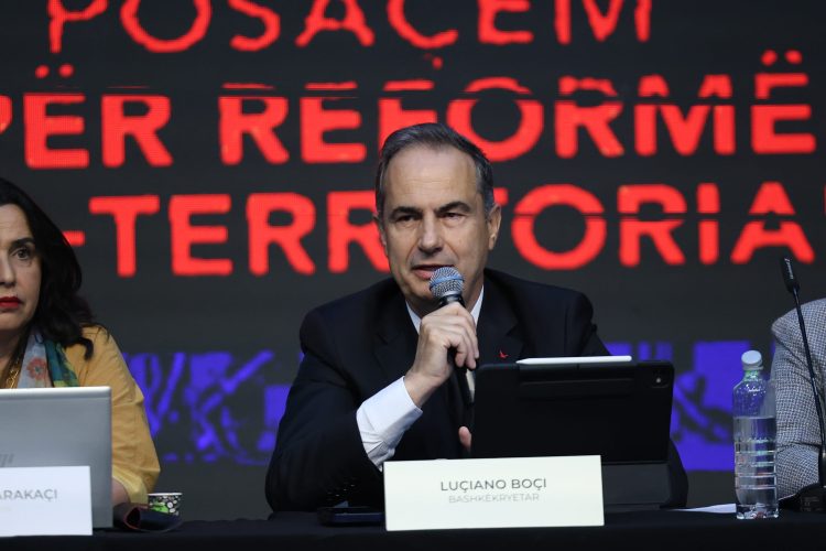 Boçi në Fier: “Ka një tension territorial në Shqipëri”