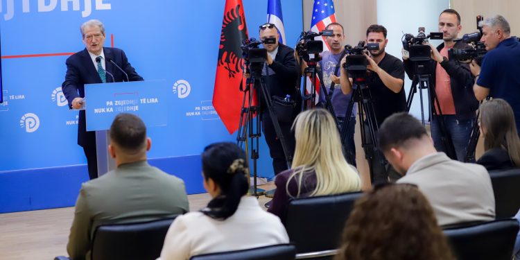 “Raporti për Shqipërinë i Parlamentit Europian: Hija e zezë e Ramës dhe Ballukut është në çdo rresht!”