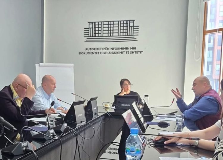 Autoriteti i Dosjeve nis në Prokurori dosjet e zhvarrimit për personat e zhdukur nga regjimi komunist