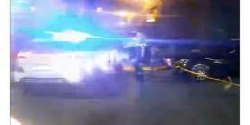 Të shtëna me armë zjarri në Tiranë, policia shoqëron një person
