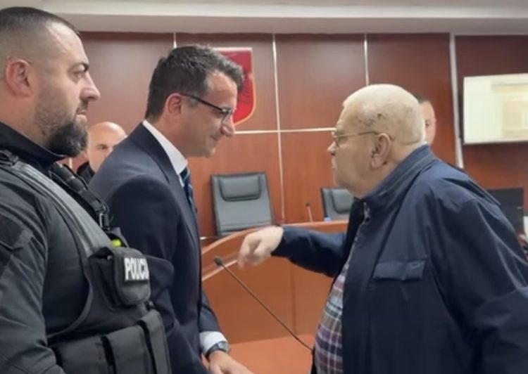 Veliaj paraqitet në Apelin Administrativ, gjyq kundër prokurorit të tij