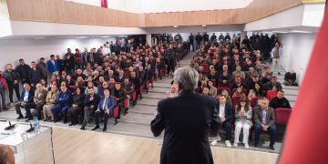 Berisha komenton debatin me mediat: Nuk lidhet me sulmet ndaj meje, por me kyçjen e gojës. Është korruptuar gjuha
