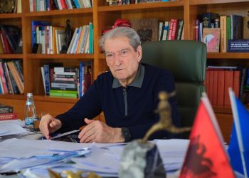 Berisha: Salianji e shiti veten në burg, u birësua nga Pëllumb Gjoka dhe Oltion Bistri