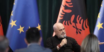Rama me gazetarë nga vendet e BE: Do heqim ligjin për Investimet Strategjike