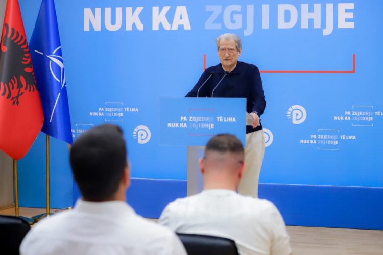 Berisha: Rama të heqë dorë nga antimitingjet. Ndërkombëtarët të mbështesin protestën