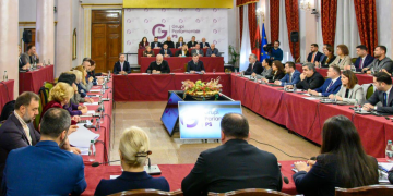 “Projekti duhet gjykuar kur të përfundojë, jo nga veprimet e një kompanie sigurie”