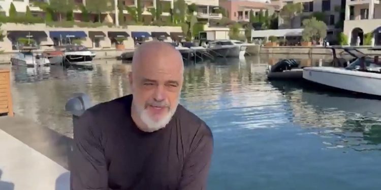 Rama nga Mali i Zi: “Nuk do ta lëmë Shqipërinë të humbasë trenin e investimeve”