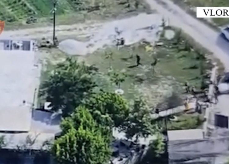 Operacion i gjerë në Vlorë, goditet një grup kriminal. Në pranga 6 persona