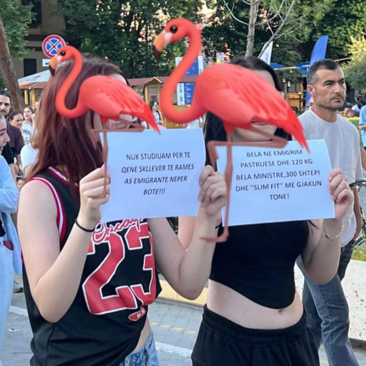 Protesta në ditën e 10. Thirrje emigrantëve të kthehen në protestë