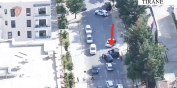 VIDEO/ Trafikonin armë dhe lëndë plasëse: 4 të arrestuar, 2 në kërkim