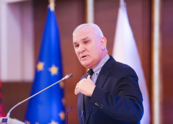 Dorëhiqet rektori i Universitetit të Shkodrës, Tonin Gjuraj: Po cenohet autonomia universitare