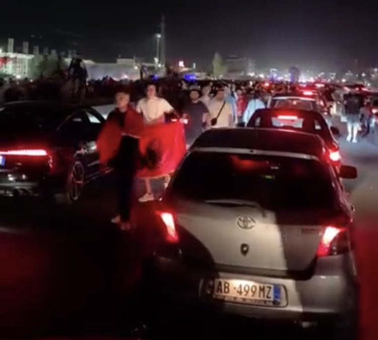 Berisha: Rama po përgatit arratisjen e Lubisë në një shtet tjetër