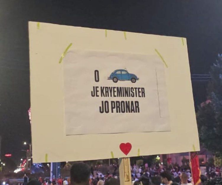 DITA 18/ Bulevardi mbushet me protestues: Rama jepe dorëheqjen!