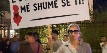 Strategjisti izraelit David Zaikin kritikon Ramën: Gjatë qeverisjes suaj vërshuan paratë e drogës