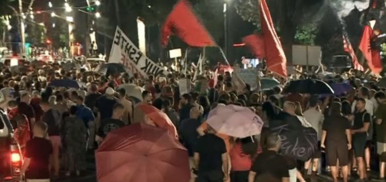 Të shtunën, tjetër protestë masive për largimin e Ramës