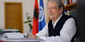 Berisha: Lubia bashkë me Tahirin kanë pushtuar një kat të PS-së