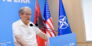 Berisha: Rezoluta e PPE mbështet protestën qytetare, Rama po financon luftën ndaj saj