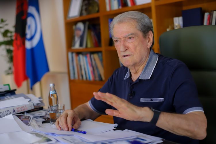 Berisha: Do ndërpresim të gjitha flukset ilegale të parave në vend, kontroll për çdo investim