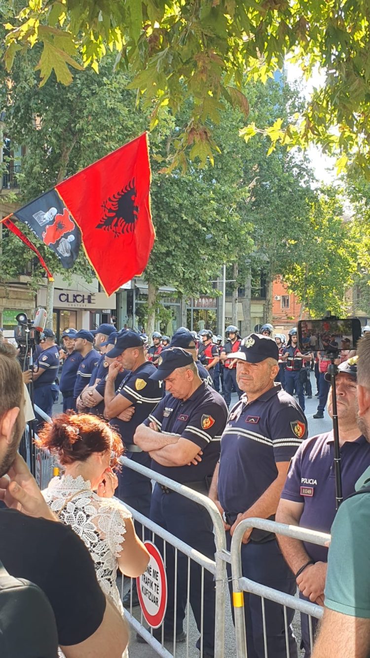 11 protestues në spital, 4 tek toksikologjia