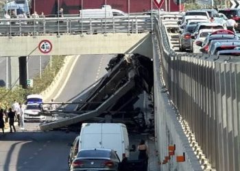 Aksidenti tek TEG, betonierja ra pas përplasjes me tjetër makinë