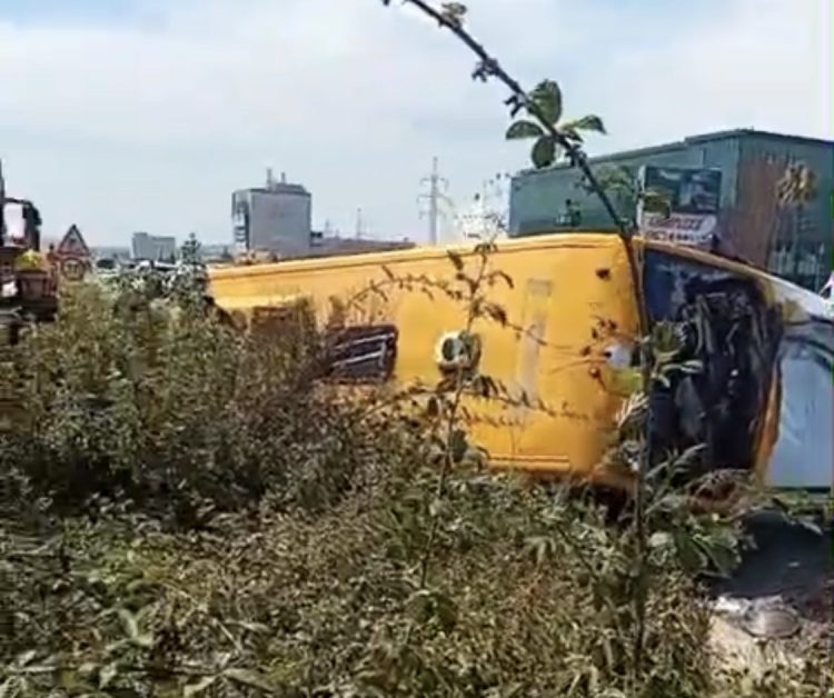 Si është gjendja shëndetësore e pasagjerëve të autobusit Tiranë-Berat, vietnamezja më rëndë