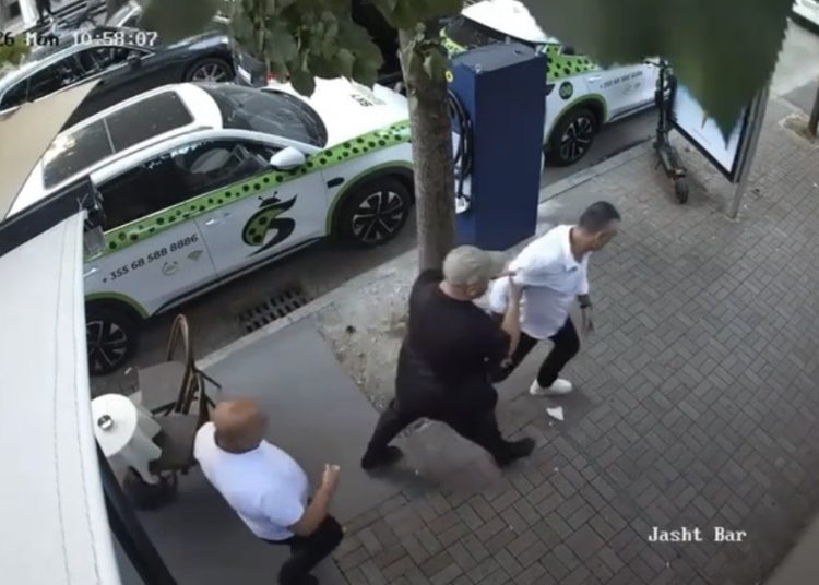 VIDEO/ Procedohet penalisht biznesmeni Nadir Causholli pas një konflikti në Tiranë