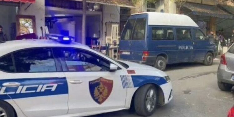 SHKODËR/ Krim më familje, vrau me armë zjarri bashkëshorten