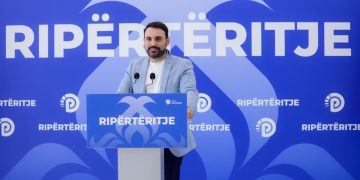 Këlliçi: CDI miraton deklaratë për Shqipërinë, mbështet opozitën dhe protestat