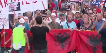 DITA 49/ Thirrje për qytetarët të mblidhen më 23 korrik para Parlamentit
