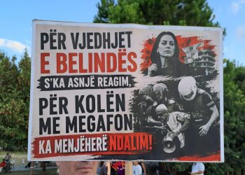 DITA 58/ Ndiqni Ballukun siç ndiqni protestuesit. Polici i nxori thikën aktivistit
