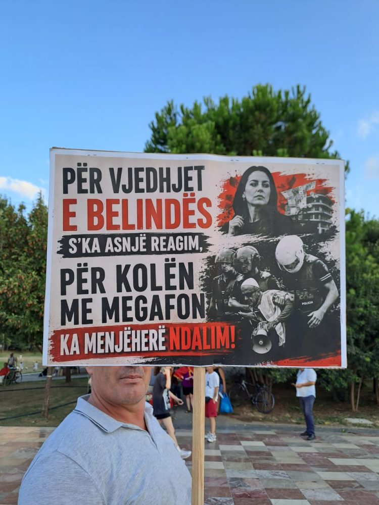 DITA 58/ Ndiqni Ballukun siç ndiqni protestuesit. Polici i nxori thikën aktivistit