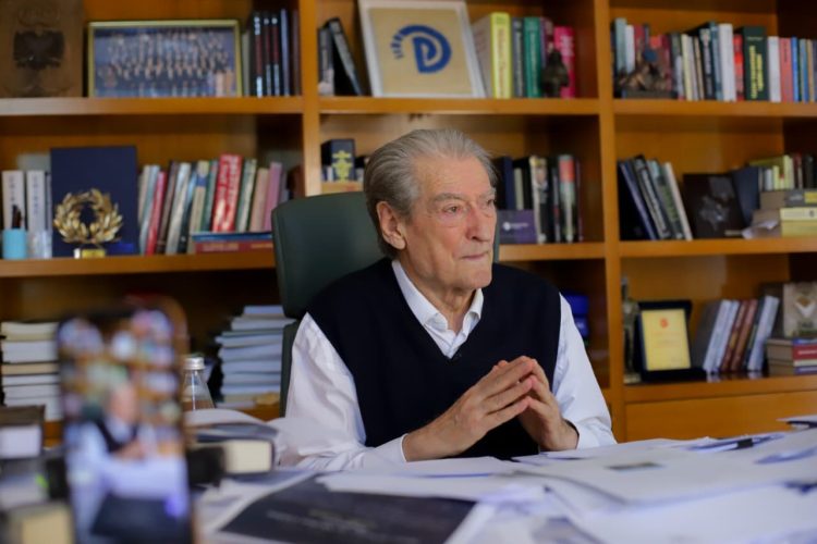 Berisha akuzon Bankën e Shqipërisë për heshtje ndaj “narko-euros”: Ka përgjegjësi të madhe