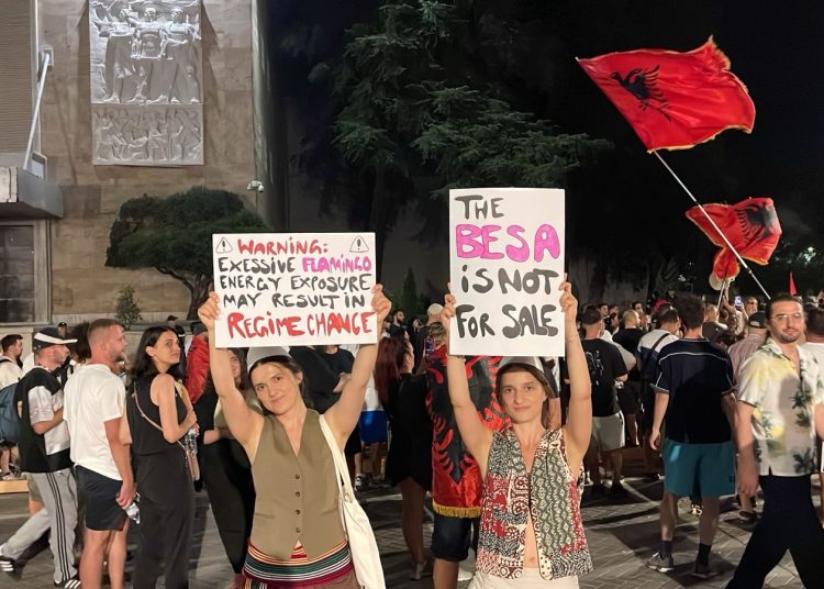 DITA 37/ Protestuesi: Mbështetja ndërkombëtare po rritet, Rama është një “kufomë politike”