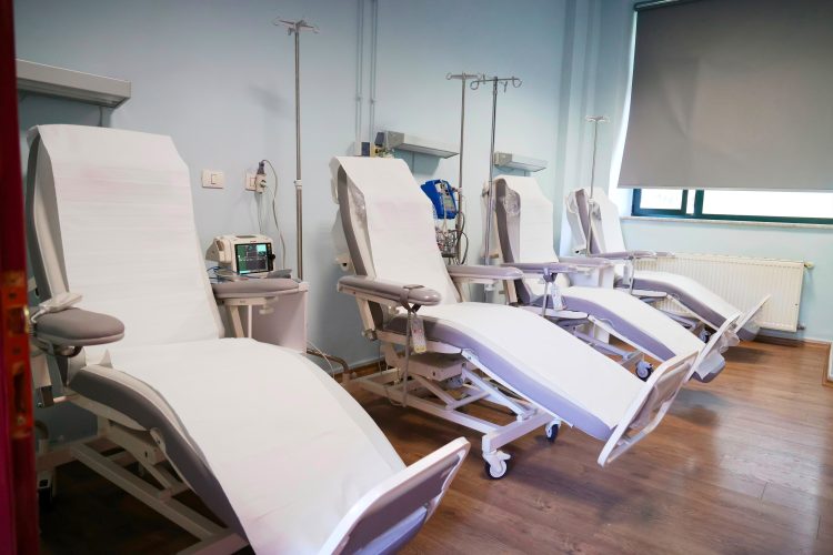 Dializa nga privat në privat, tender 49 milionë euro për 4 vjet
