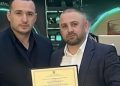 Ish-efektivi i Policisë shpallet në kërkim, akuzohet për kanosjen e stafit të një hoteli në Palasë