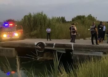 Tragjedi në Delisufaj, dy motra humbin jetën pasi makina përfundon në kanal