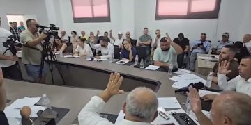 Selenica e Vullnetit voton kundër Ramës, Këshilli Bashkiak bashkon PS dhe PD