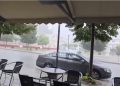 Përkeqësohet moti në jug, reshje të dendura në Sarandë dhe 3 gra shpëtohen në Palasë