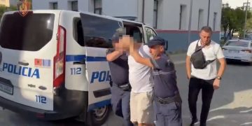 ELBASAN/ Dalin pamjet e arrestimot të Poli Boriçit. I ngeci pistoleta sot në kokën e Mir Bitocit
