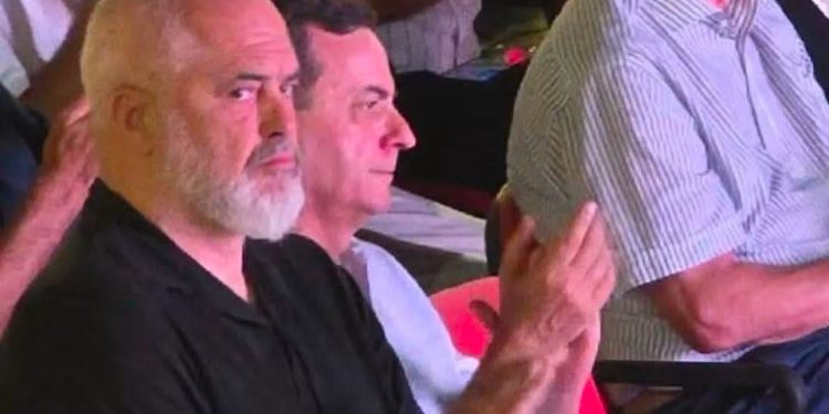 Mega-skandali/ Këlliçi: Kryetari i Gjykatës së Lartë organizon festa private me Edi Ramën!