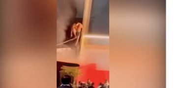VLORË/ Zjarri në hotel Brooklyn, 6 pushues me djegie, 2 më rëndë, turistët hidhen nga ballkonet