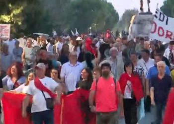 DITA 82/ “Do të vijojmë deri në dorëheqjen e Ramës”