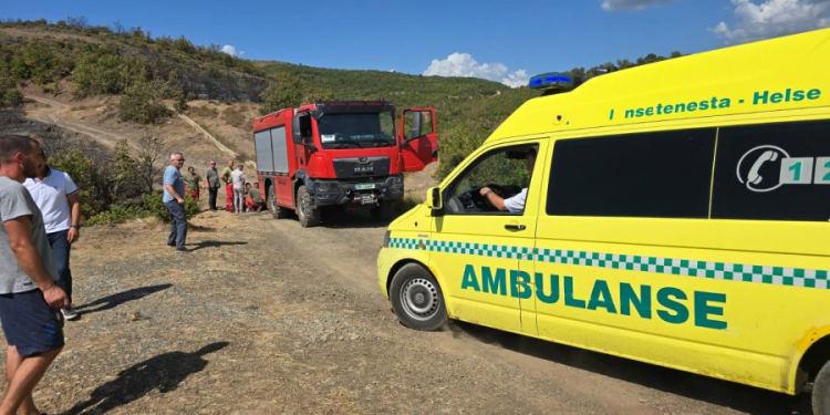 Plagoset efektivi i Forcave të Armatosura në Mirditë, transportohet me helikopter drejt Tiranës