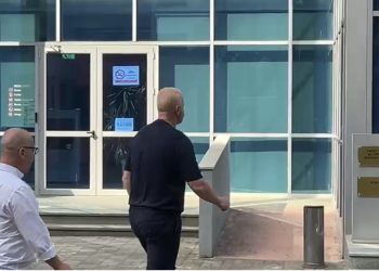 Igli Tare në SPAK për komunikimin e akuzës, shoqërohet nga avokati