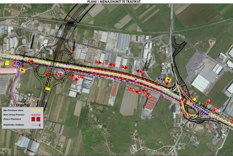 Punime në mbikalimin e Kasharit, bllokim i trafikut në aksin Tiranë-Durrës për 3 netë