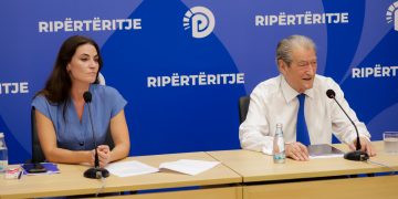 Berisha: Sa më masive protesta, aq më shpejt shkërmoqet narko-shteti! Rezerva për ndonjë slogan nuk ndikon mbështetjen
