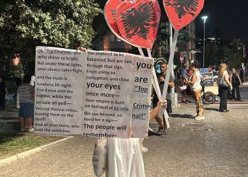 DITA 95/ Qytetarët vijojnë qëndresën kundër Ramës: “Ju erdhi fundi”