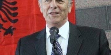 Ndahet nga jeta historiani Muharrem Dezhgiu, emër i shquar i historiografisë shqiptare